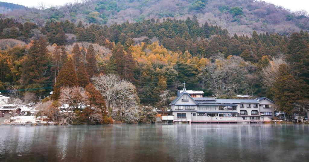 Yufuin Luxury Villa -Zakuro- Kültér fotó