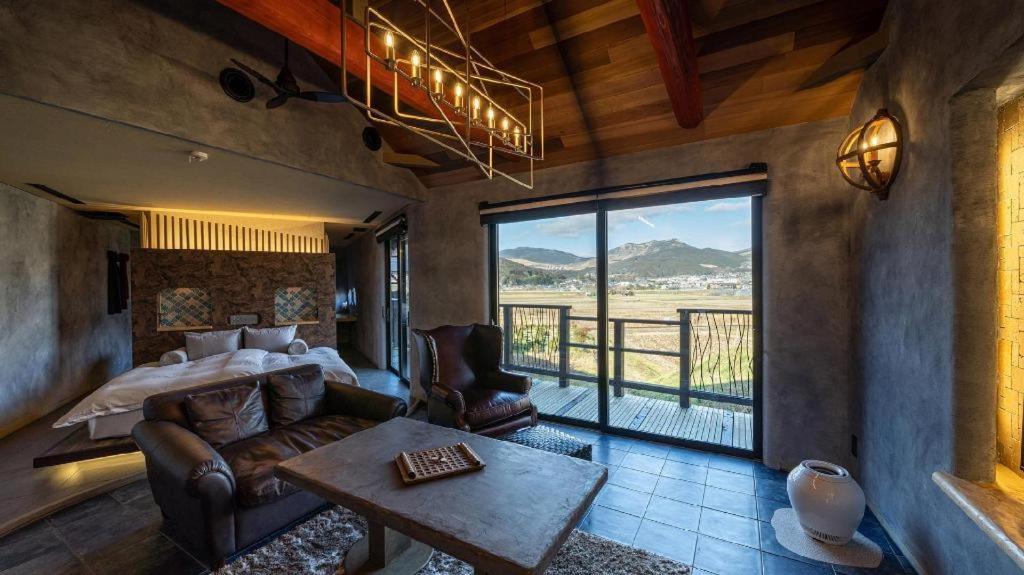 Yufuin Luxury Villa -Zakuro- Kültér fotó