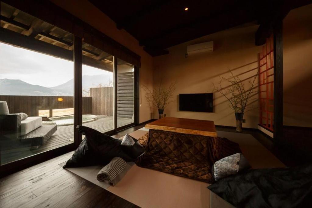 Yufuin Luxury Villa -Zakuro- Kültér fotó